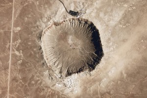 800px-Meteor_Crater_-_Arizona